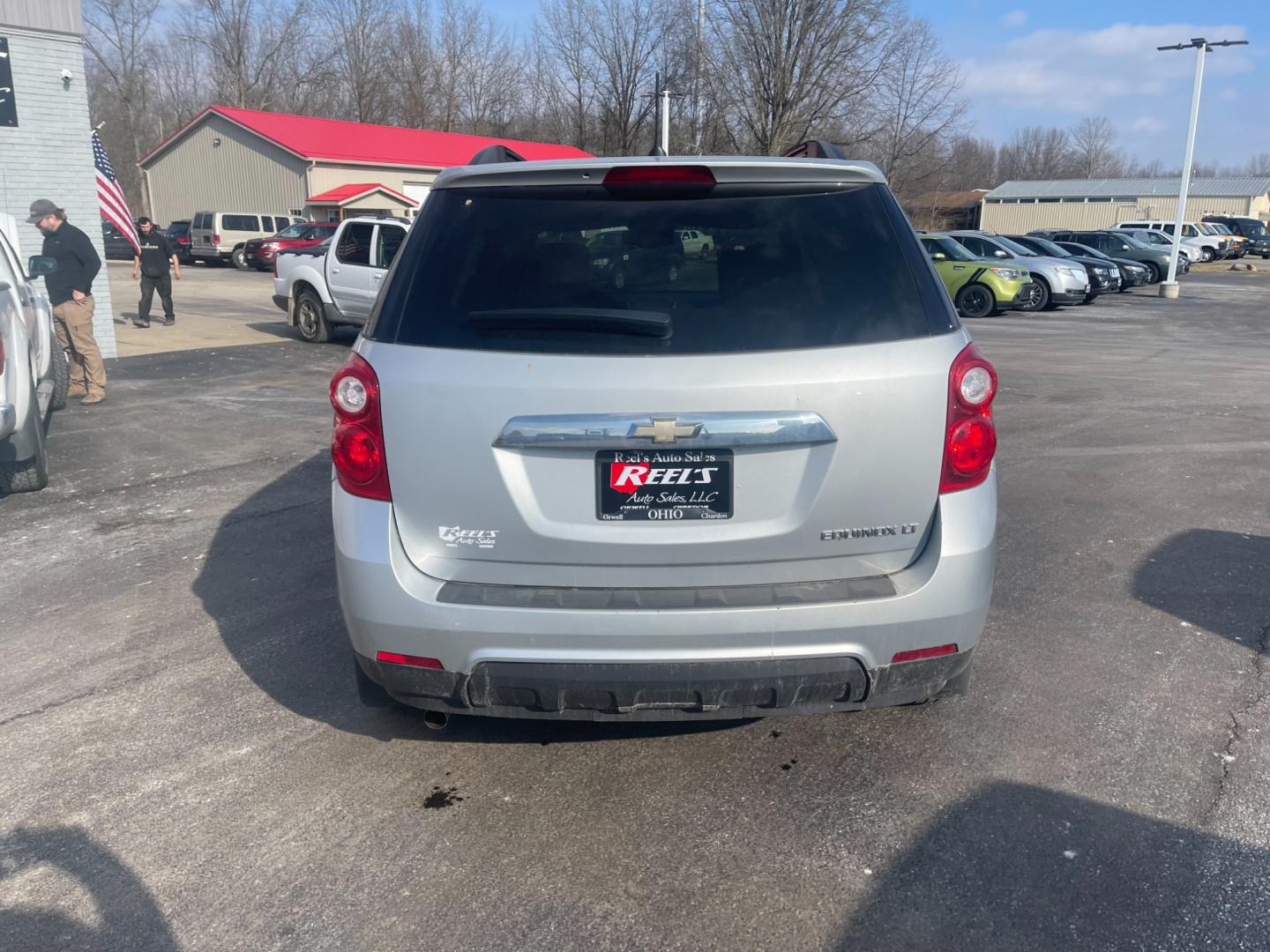 2013 Silver /Black Chevrolet Equinox 2LT 2WD (2GNALPEK5D6) with an 2.4L I4 DOHC 16V engine, 6-Speed Automatic transmission, located at 11115 Chardon Rd. , Chardon, OH, 44024, (440) 214-9705, 41.580246, -81.241943 - Photo#8